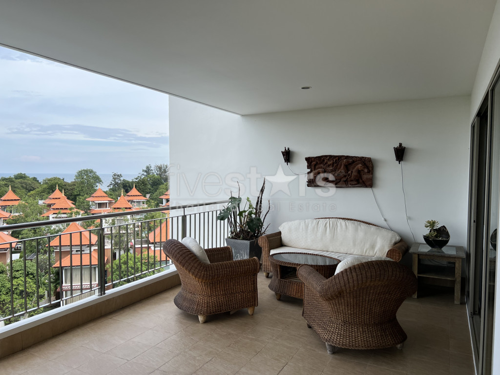 Luxury 3 Bedroom Condo With Stunning Sea Views, photo 8