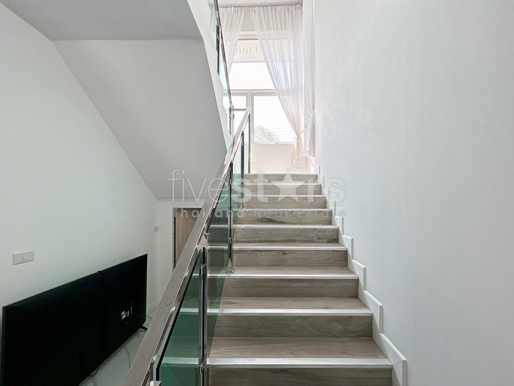 Luxury 7 Bedrooms Pool Villa Close To Black Mountain, photo 3