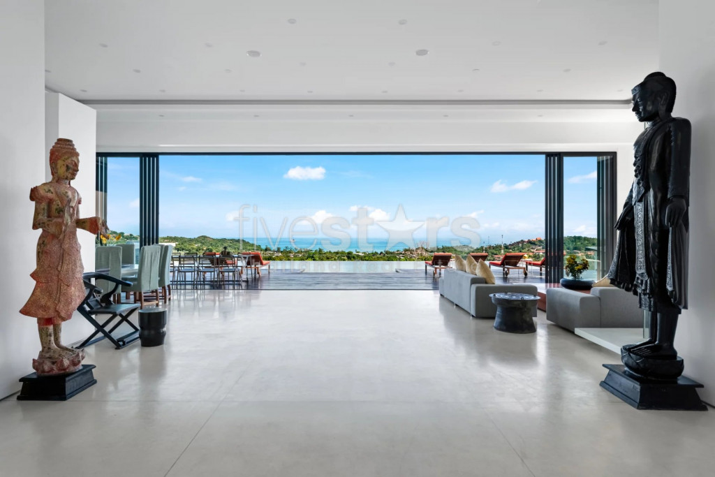 SEA-VIEW VILLA IN UPSCALE NEIGHBORHOOD, photo 13