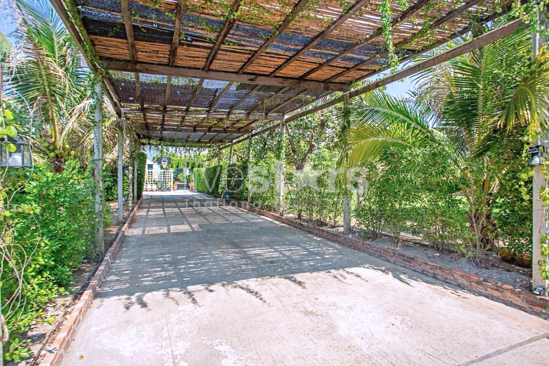 Spacious 3-Bedroom Pool Villa with Expansive Tropical Garden in Hua Hin’s Bor Fai Area, photo 4
