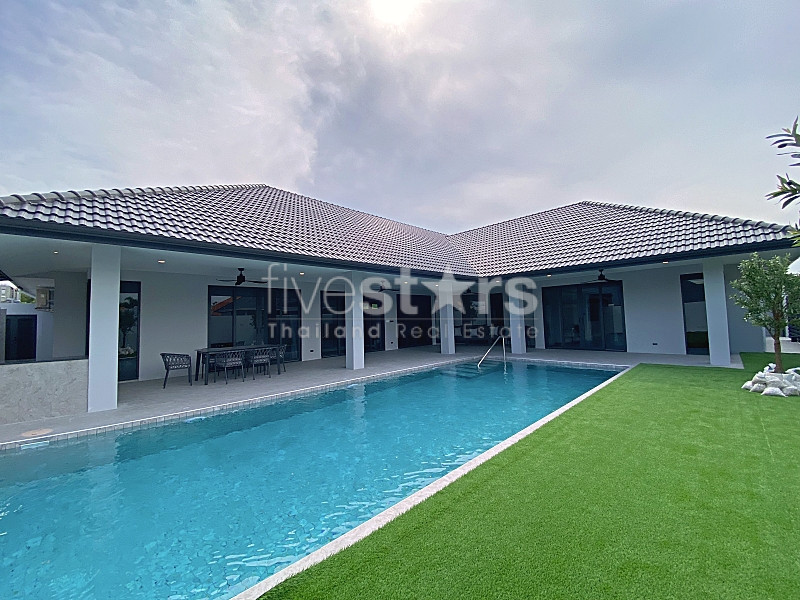 Elegant 4-Bedroom Private Pool Villa for Sale in Huana, Soi 116, Hua Hin