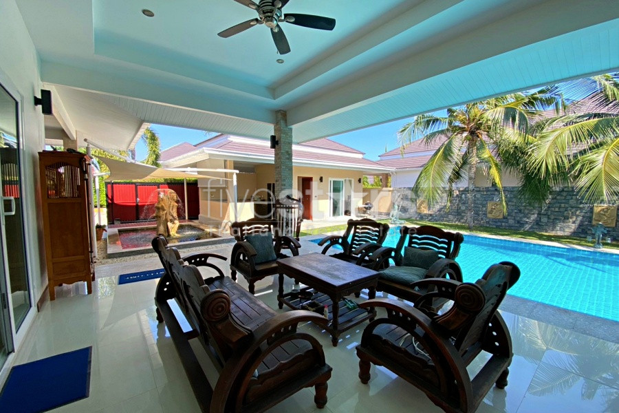 Luxury 4-Bedroom Pool Villa for Sale at Palm Villas Hua Hin, photo 7