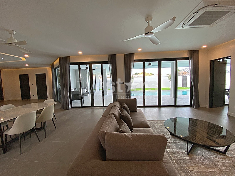 Elegant 4-Bedroom Private Pool Villa for Sale in Huana, Soi 116, Hua Hin, photo 15