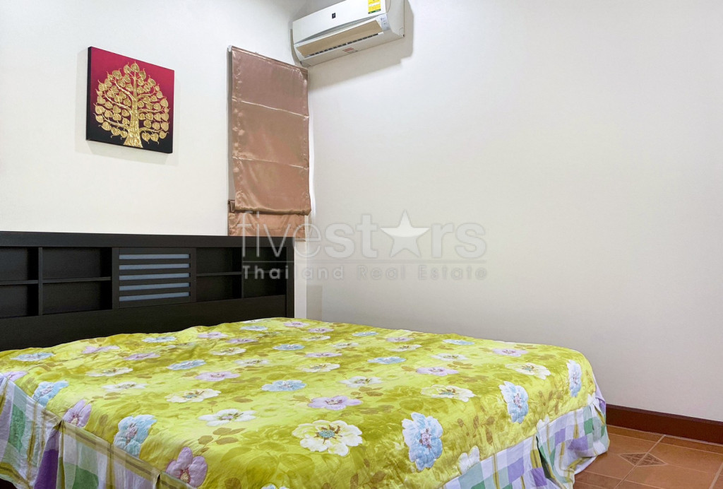2 Storey : Stand Alone House On A Big Land Plot, photo 2