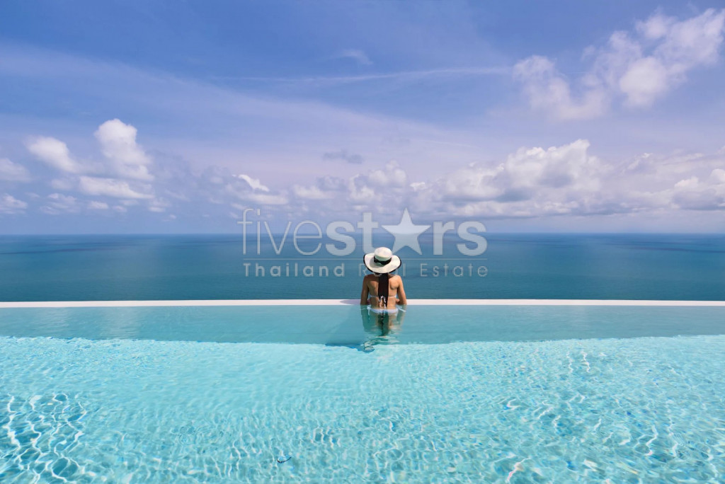 Villa spacieuse avec vue à 180° mer à vendre à Chaweng Noi