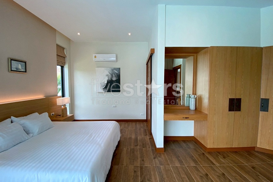 Spacious 3-Bedroom Pool Villa For Sale Near Black Mountain Golf Course, photo 15