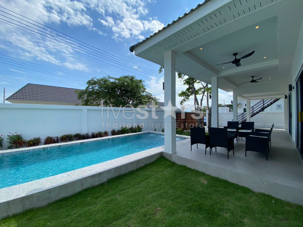 View Till Khao – Modern 3-Bedroom Pool Villa with Rooftop Terrace, photo 4