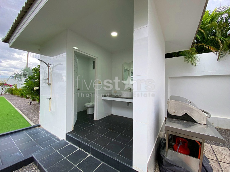 Mountain View 3 Bed 4 Bath Pool Villa For Sale in Paknampran, photo 9