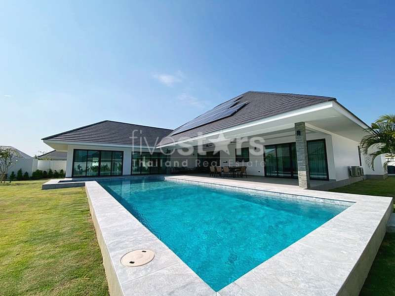 Luxury Solar Pool Villas on Large Land Plots Near Black Mountain Golf Club – Hua Hin