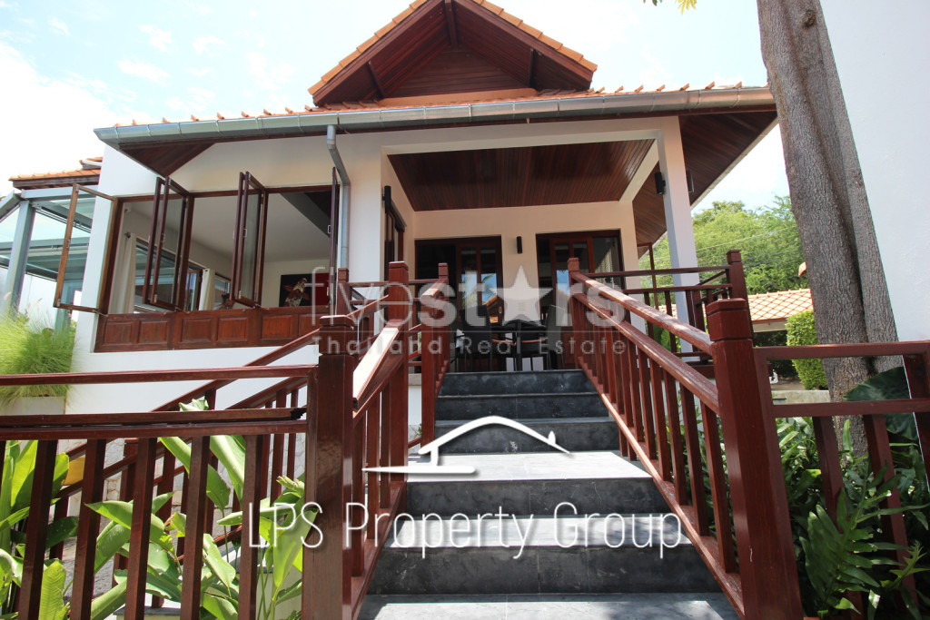 White Lotus 2 : 4 Bedroom Pool Villa, photo 13
