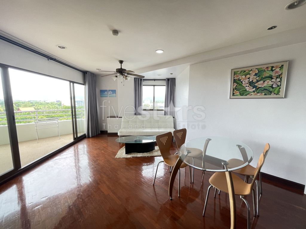 Palm Pavillion: 1 Bedroom Condo with Sea View, photo 2