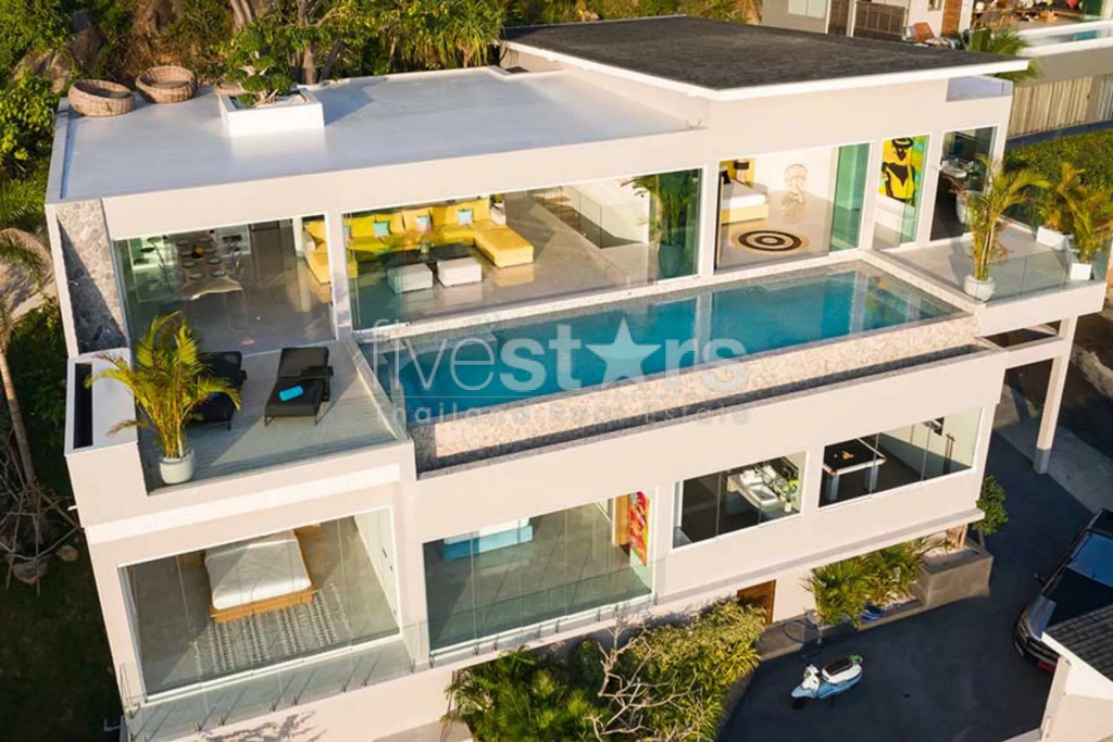 Villa moderne avec une vue mer exceptionnelle à vendre à Chaweng Noi