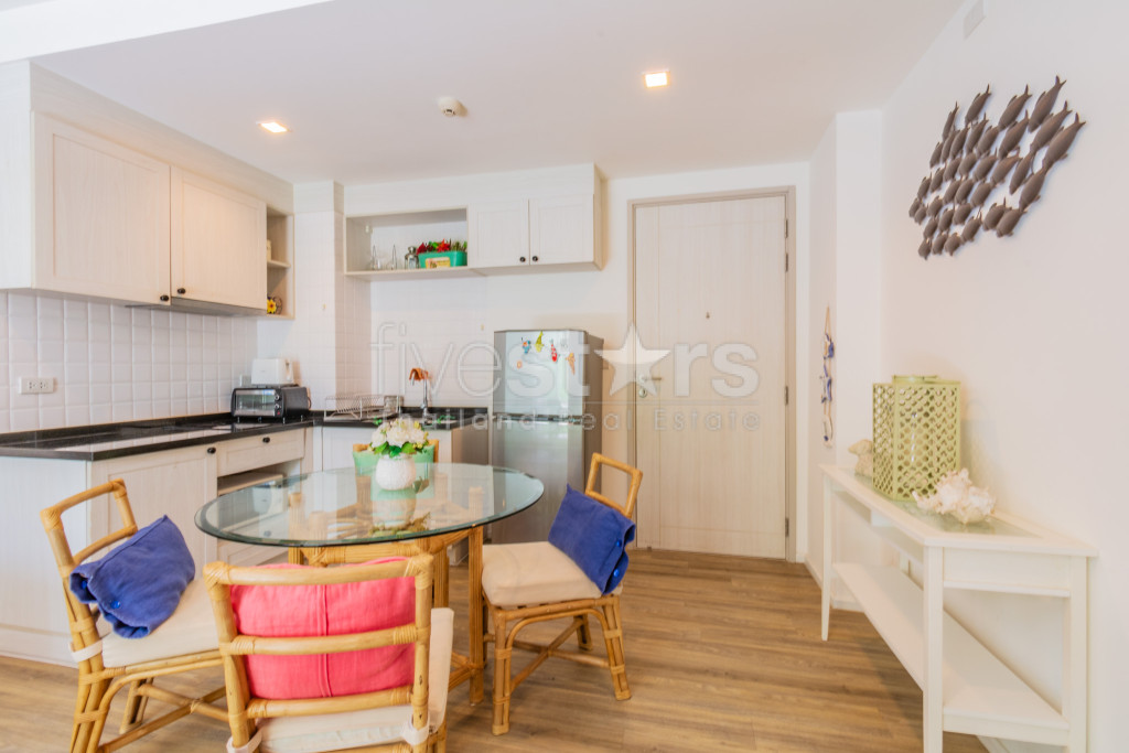 2 Bedroom Ground Floor Condo In Great Location, photo 10