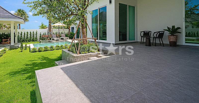 Modern 4-Bedroom Pool Villa for Sale in Hua Hin – Spacious Plot, Near BluPort & Beach, photo 5