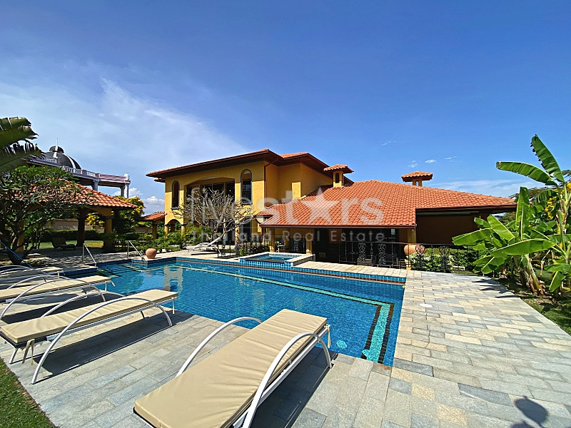 Elegant Tuscany-Inspired Luxury Villa – For Sale & For Rent – Soi 114, Nong Kae, Hua Hin