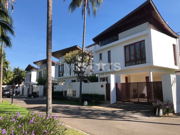 Pranaluxe beach front boutique pool villa with seaview for sale, photo 3
