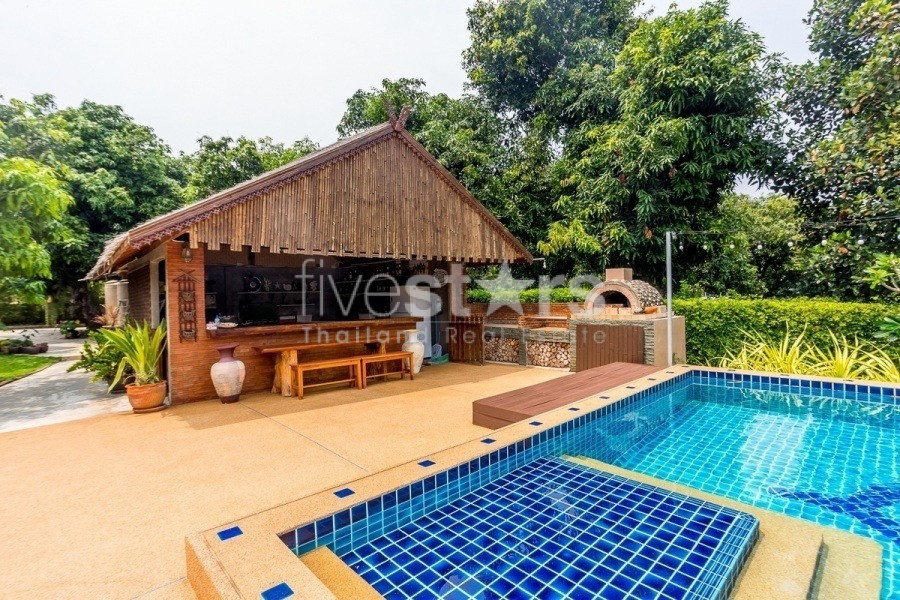 Authentic Thai Teakwood Villa Estate with Guest Bungalows and Mountain Views Near Sam Roi Yot – Reduced Price, photo 10
