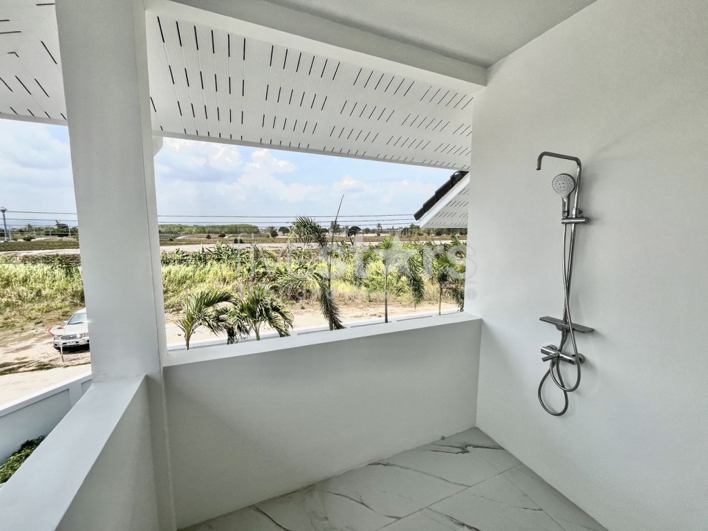 3 Bedroom With Pool View : Chaam Longbeach For Sale, photo 4
