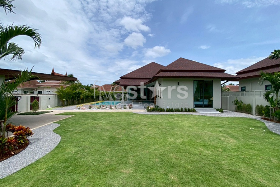 Spacious 3-Bedroom Pool Villa For Sale Near Black Mountain Golf Course, photo 2