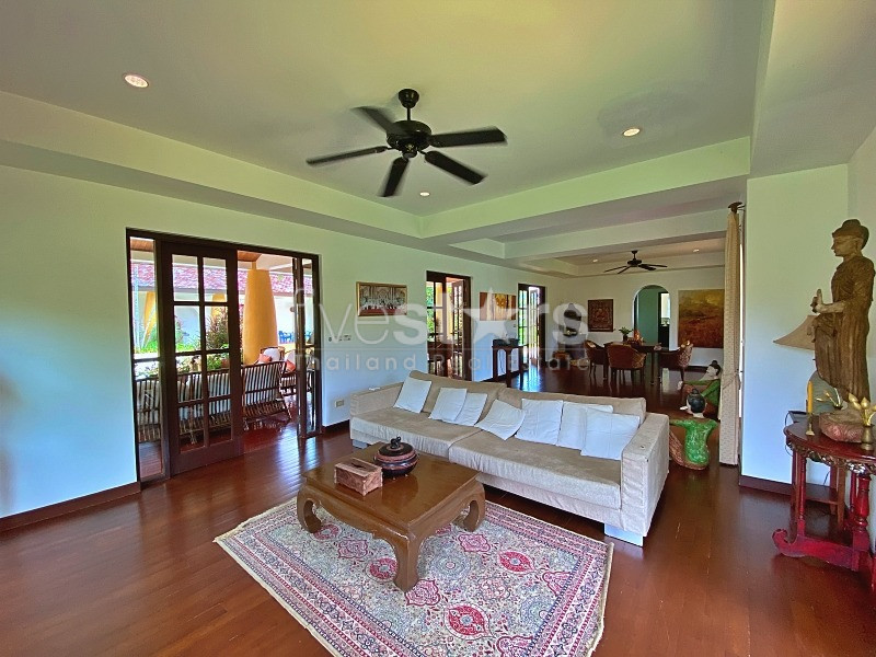 Thai Bali Inspired Villa For Sale in Huana with 5 Bedrooms and Large Garden, photo 13