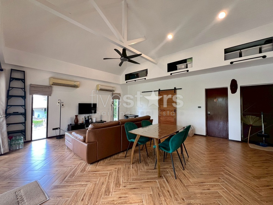 Ground Floor 2-Bedroom Condo for Sale at Palm Hills, photo 10