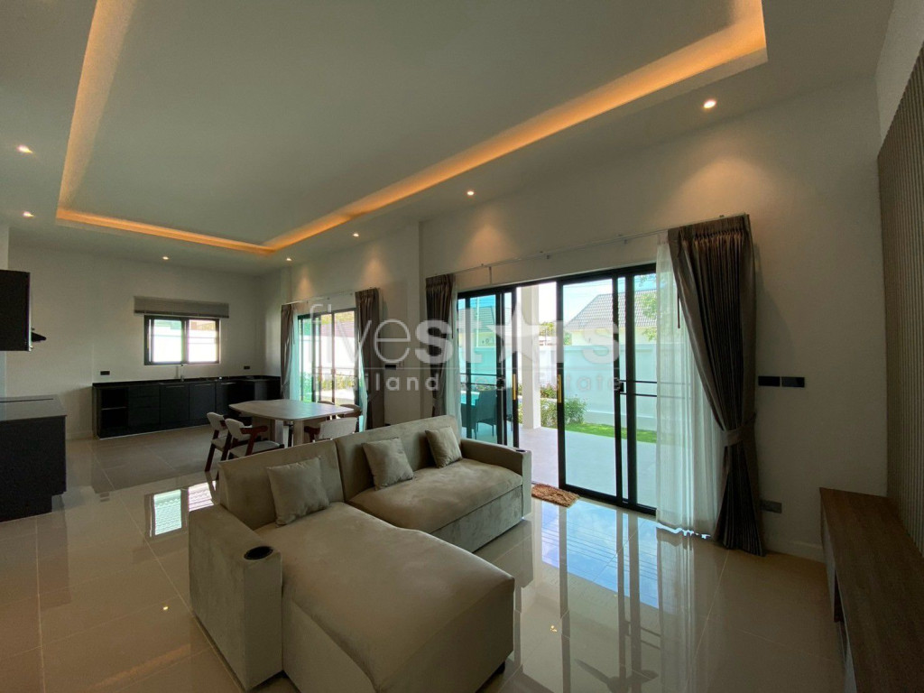 View Till Khao – Modern 3-Bedroom Pool Villa with Rooftop Terrace, photo 10