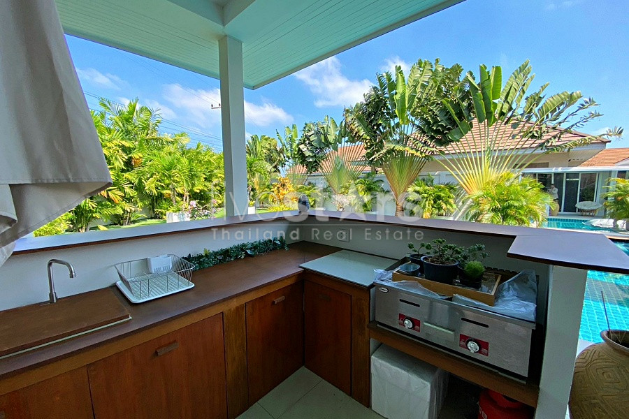Modern 3 Bedroom Luxury Pool Villa For Sale in Huana Hua Hin, photo 10