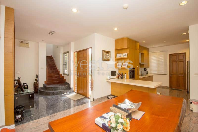 Luxury 3 Storey 3 Bed Villa – Beachfront Development, photo 8