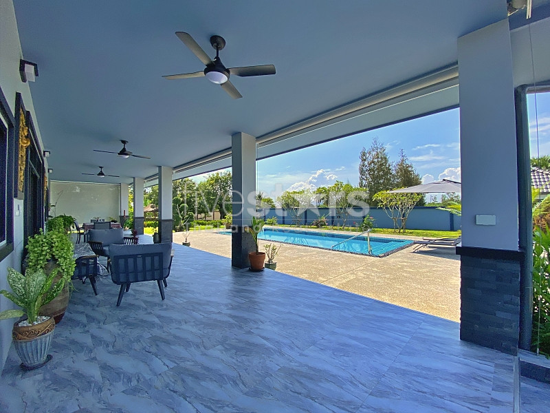 Modern 3-Bedroom Farmhouse with Guesthouse for Sale on 2 Rai in Paknampran, photo 6