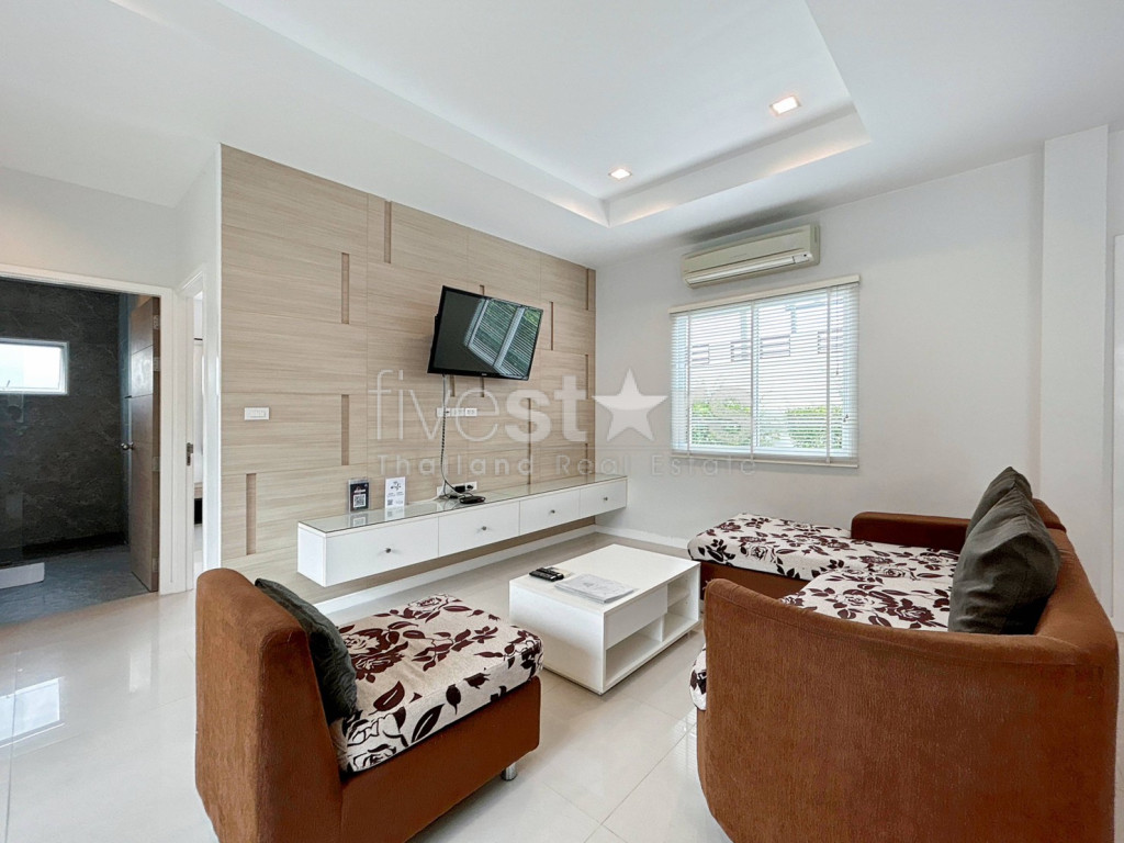 Sivana Gardens : 2 Bed 2 Bath Pool Villa, photo 10