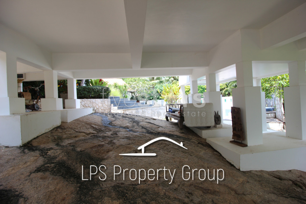 Unique 4 Bed Luxury Villa close to town (Sea Views), photo 14