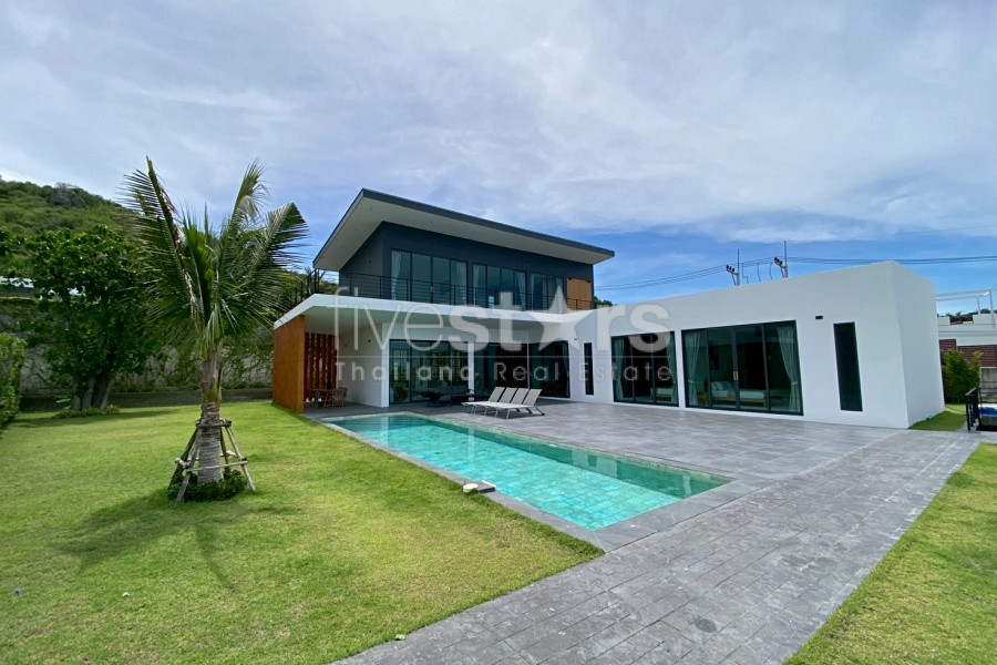 Elegant 5-Bedroom Modern Pool Villa with Mountain Views at Phu Montra K-Haad, Hua Hin