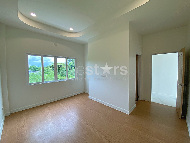 Spacious Family Pool Villa Near Black Mountain | THB 5.69M, photo 14