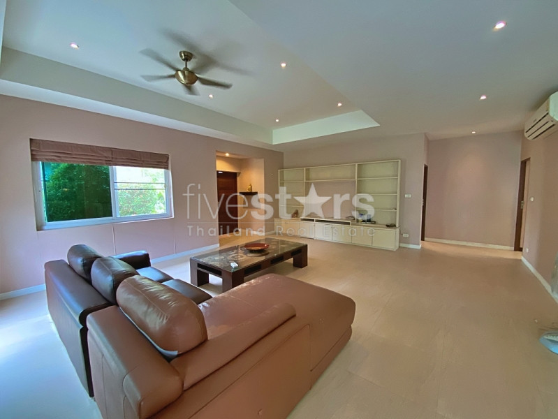 Stunning 3 Bedroom Pool Villa for Sale in Hua Hin with Large Tropical Garden and Guesthouse, photo 6