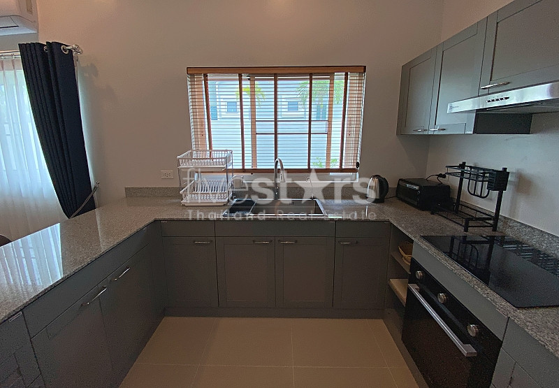 Modern 3-Bedroom Villa for Sale at Emerald Valley, photo 10