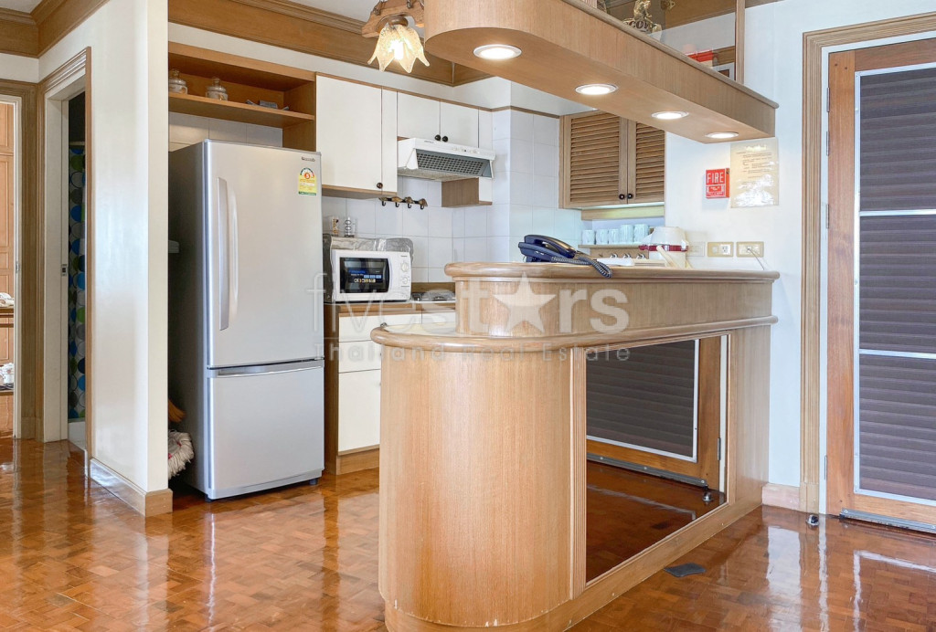 Baan Chom View : 2 Bedroom Sea View Condo, photo 11