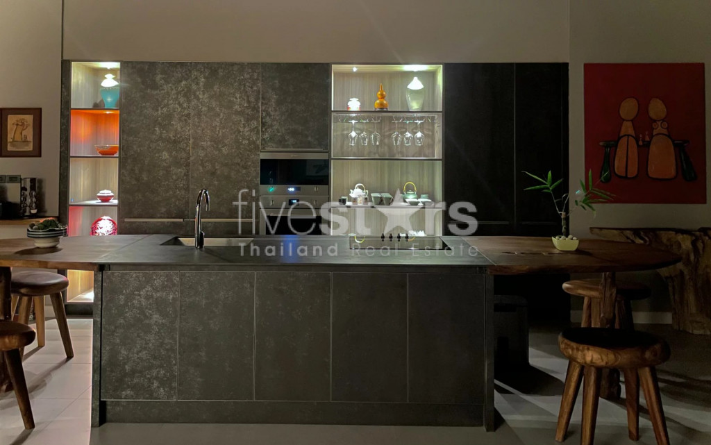 INCREDIBLE DESIGNER VILLA BEACHFRONT, photo 15