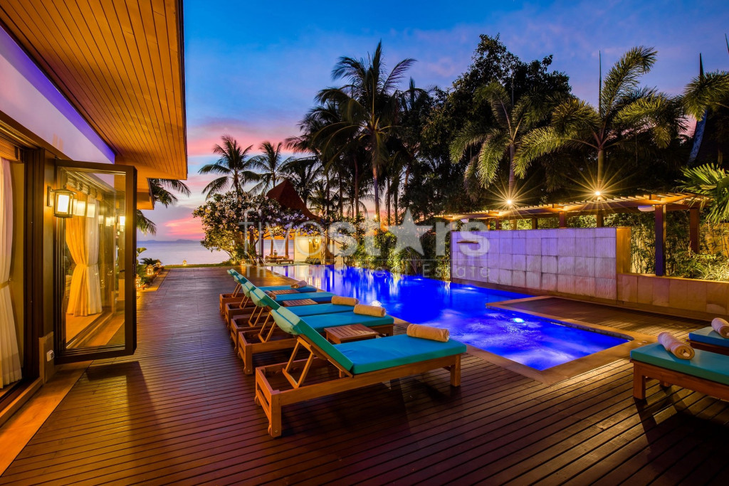 STUNNING BEACHFRONT VILLA IN LIPA NOI, photo 3