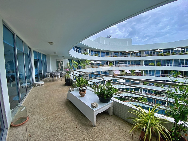 Beachfront 2-Bedroom Condo for Sale at Baan Chaitalay, Hua Hin – Walk to Bluport & Cicada Market, photo 4