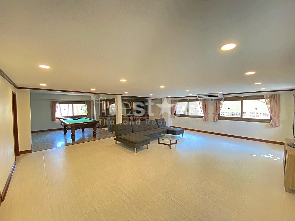 City Center 4 Bed Pool Villa on 1 Rai Land For Sale Hua Hin, photo 9