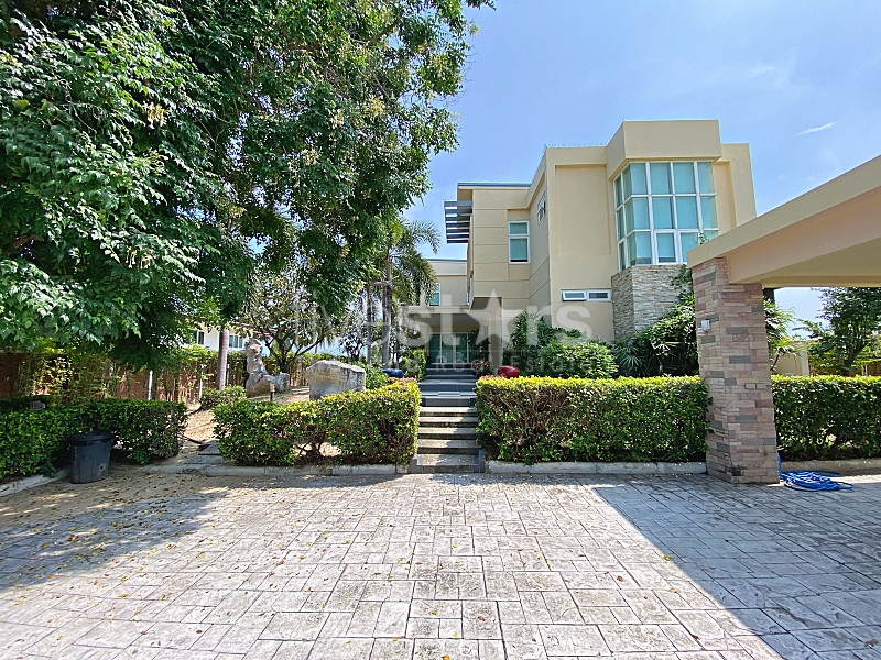 Rare True Beachfront Villa for Sale in Hua Hin – Price Reduced to THB 79 Million, photo 13