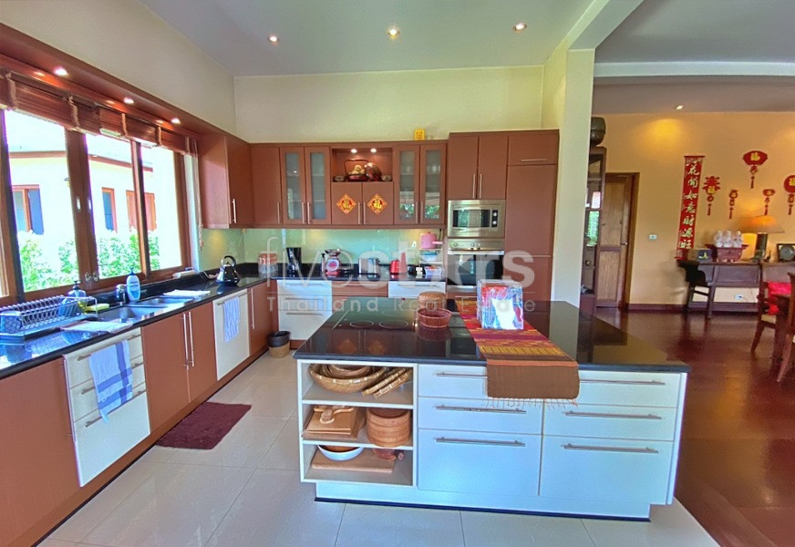 Bali-Style Luxury Pool Villa for Sale in Hua Hin Soi 116, photo 10