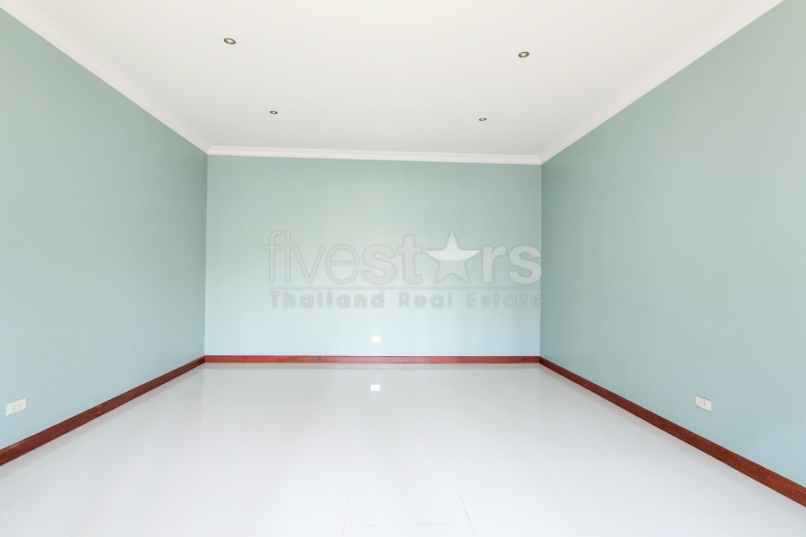 Pool Villa at Coconut Garden 2 Hua Hin Soi 70 for Sale, photo 12