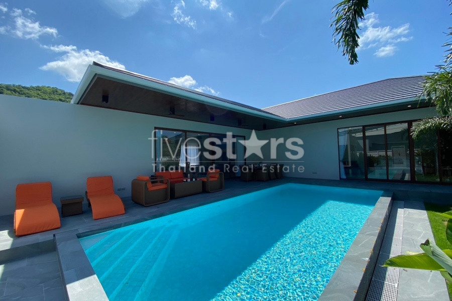 Modern 4-Bedroom Luxury Pool Villa For Sale or Rent in Hua Hin