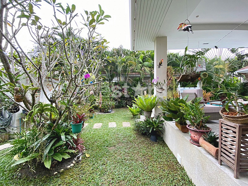 Lovely 3 Bed 2 Bath Pool Villa For Sale at Woodlands, photo 6