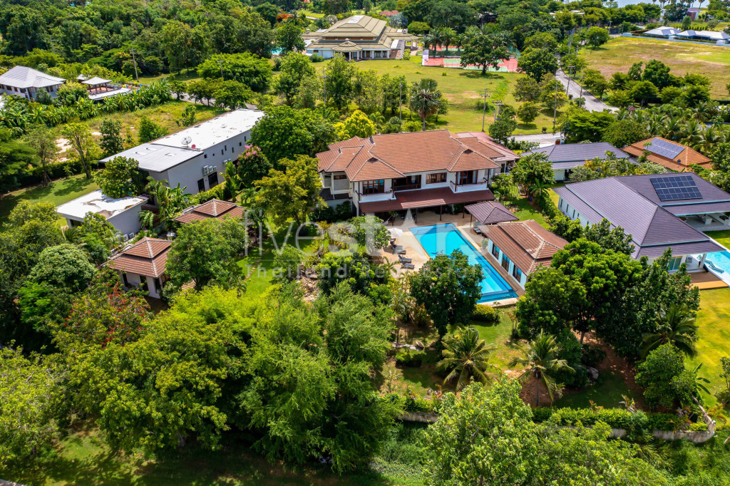 Amazing 9 bed, 8 Bath Pool Villa on Palm Hills Golf Course, photo 5
