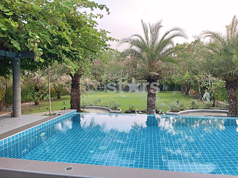 Spacious 3-Bedroom Pool Villa with Expansive Tropical Garden in Hua Hin’s Bor Fai Area, photo 11