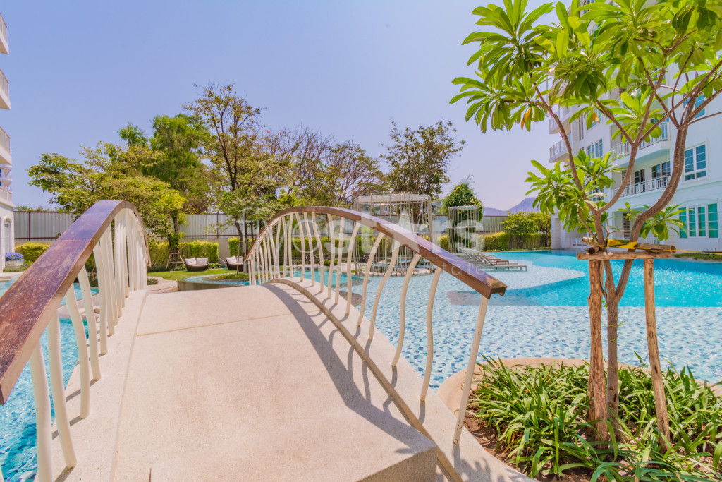2 Bedroom Ground Floor Condo In Great Location, photo 2