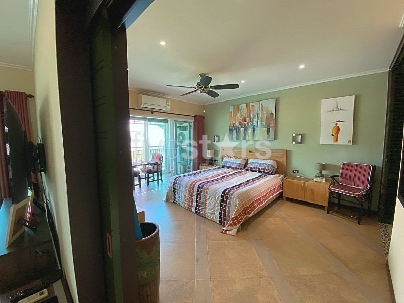 City Center 2 Bed 2 Bath Condo with Sea and Mountain Views at Baan Klang Condo, photo 13