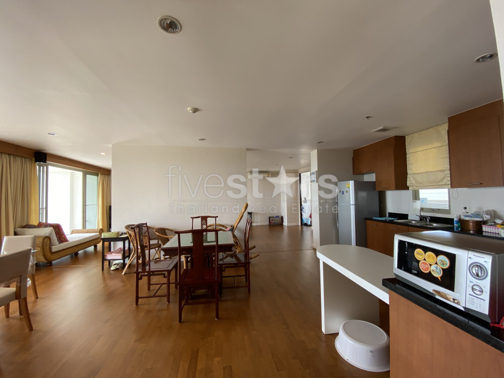 Boathouse : 4 Bedroom, Spacious Luxury Condo with Sea Views, photo 13